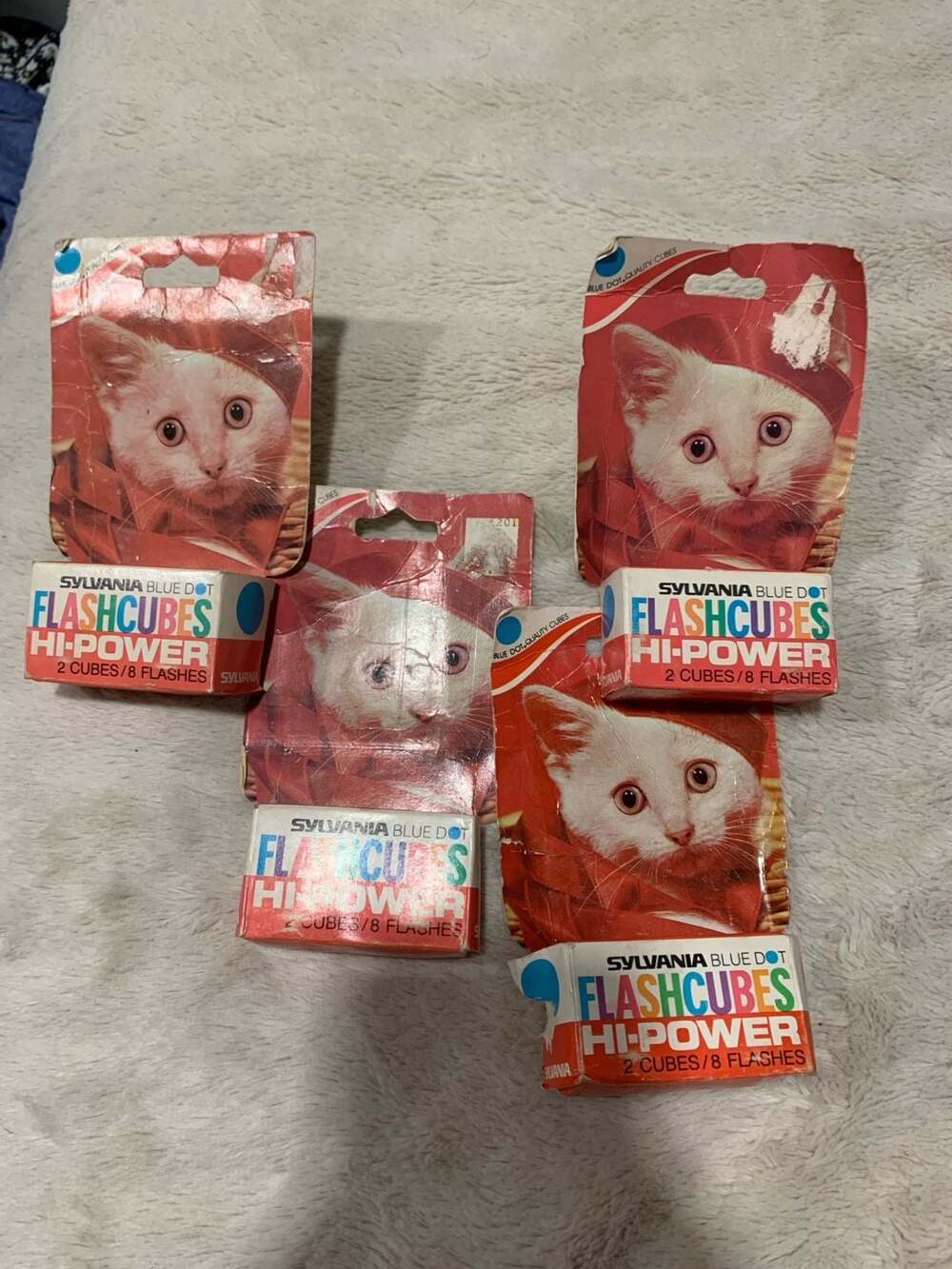 Sylvania Vintage Blue Dot Flashcubes Hi-Power 2 Cubes 8 Flashes Lot